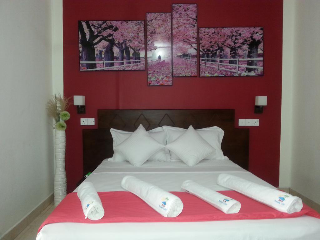 Mama Beach Villa Negombo Bagian luar foto