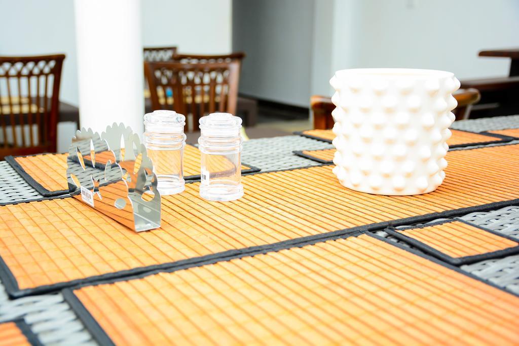 Mama Beach Villa Negombo Bagian luar foto